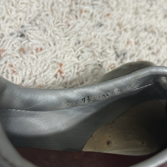 Vintage Bowling 80s Women’s Nike Bowling Shoes Size 7.5 Maroon and Silver - Picture 11 of 12